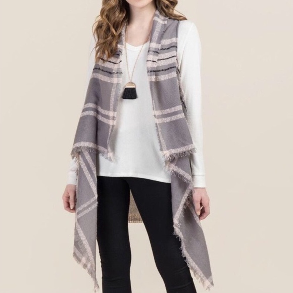 Francesca’s plaid scarf wrap
